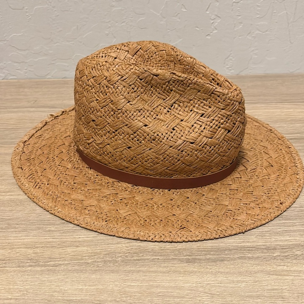 Straw Fedora with leather band